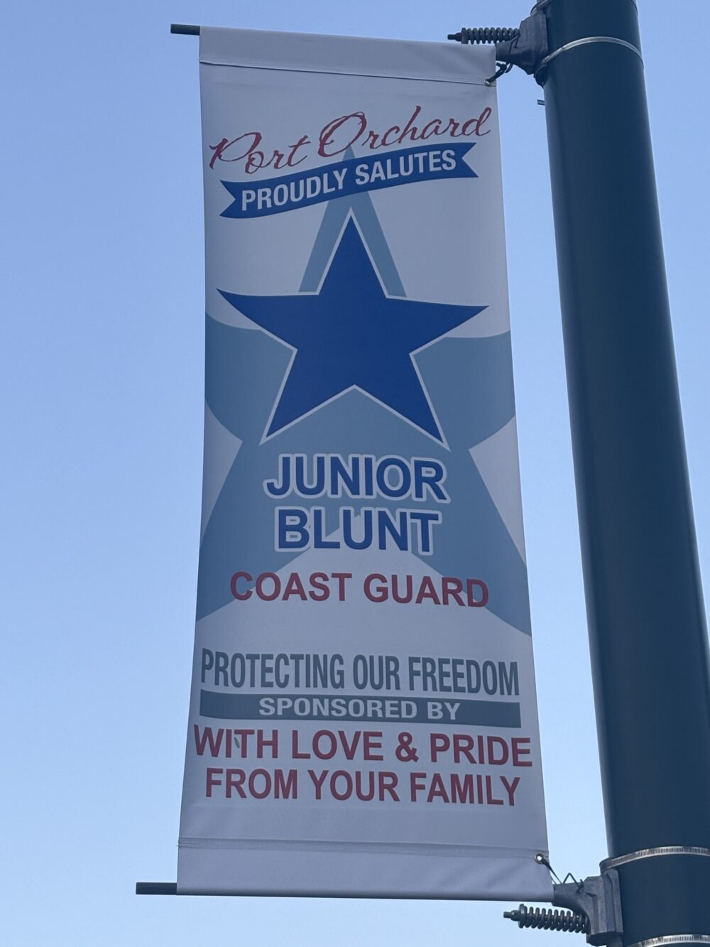 Blunt, Junior